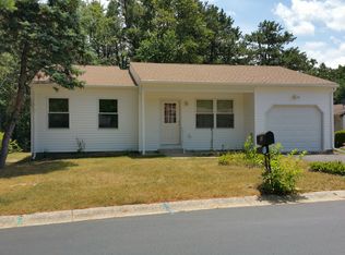 12 Chelsea Dr, Whiting, NJ 08759