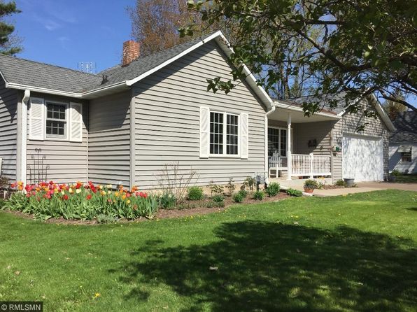 225 Wood St S, Mora, MN 55051