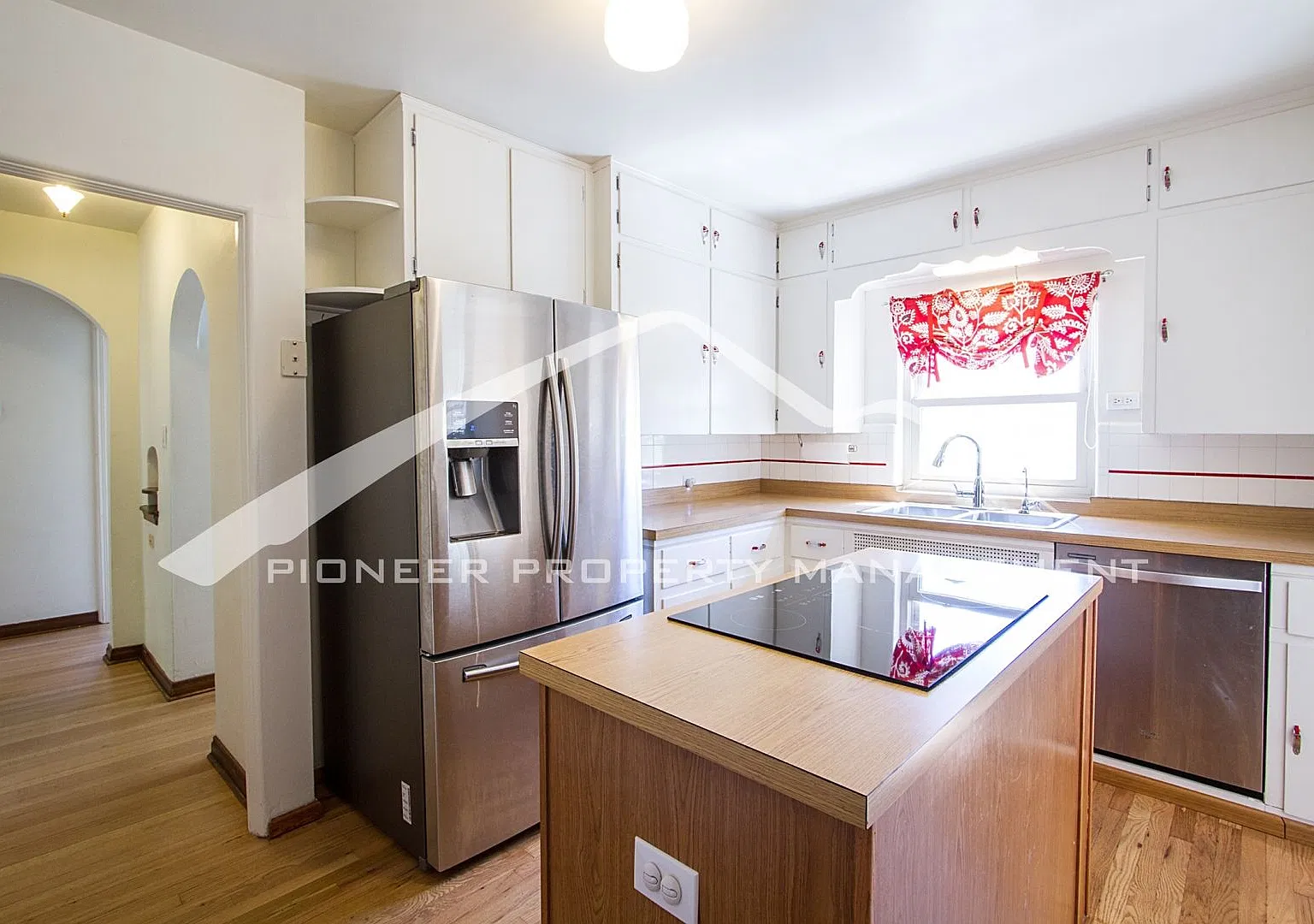 Washington Park Home with Washer/Dryer and Fenced Yard — Photo 3
