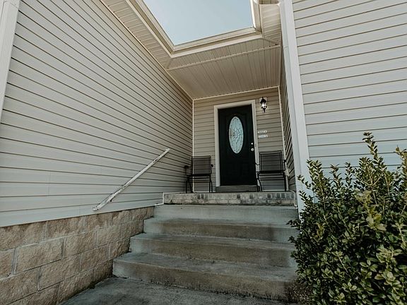 3rd image of 1370 Francesca Dr