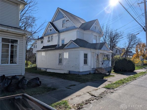 136 N Spring St, Wilmington, OH 45177