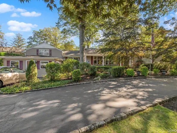 1109 Round Swamp Road, Old Bethpage, NY 11804