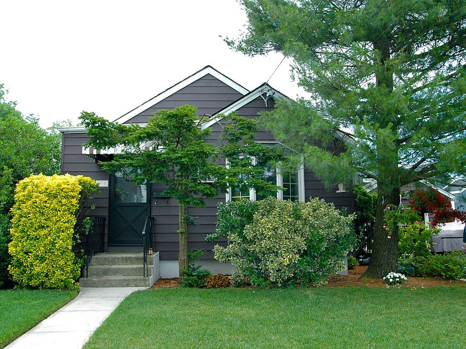 1st image of 176 Landau Ave