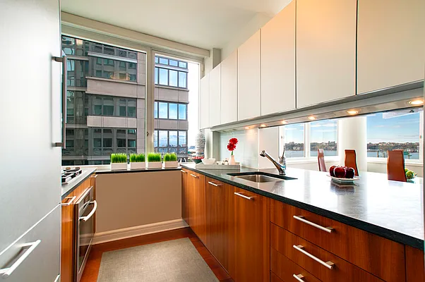Sold by Corcoran | media 3