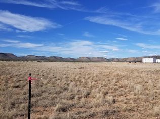 3127 W Malapai Rd, Paulden, AZ 86334