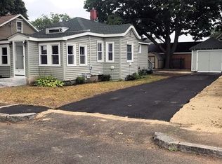 20 Oakwood Rd, Quincy, MA 02169