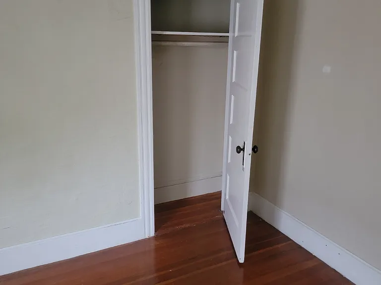 11 1/2 Winthrop Ave #2 — Photo 23