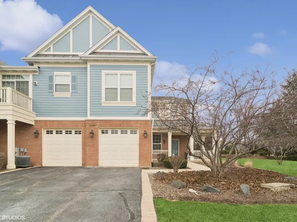 1396 Scarboro Rd #1201, Schaumburg, IL 60193