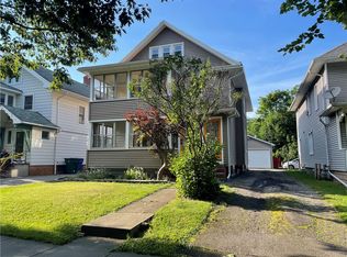 202 Genesee Park Blvd #204, Rochester, NY 14619