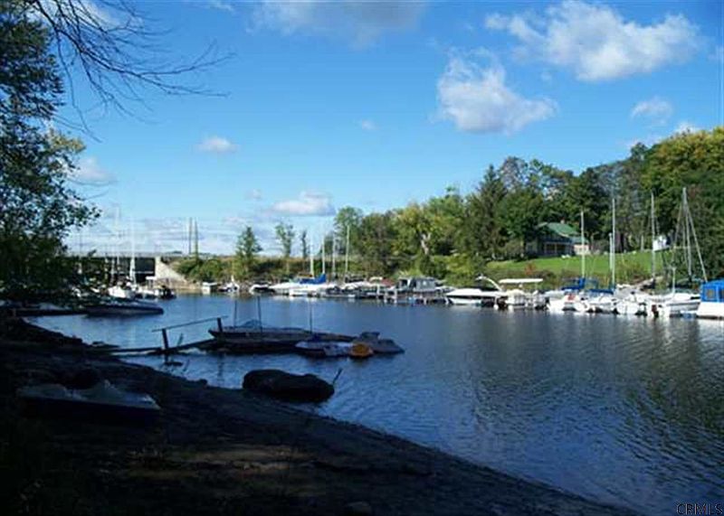 3rd image of 121 KUNKEL POINT Road