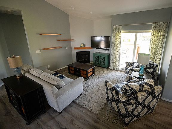 2nd image of 5006 S Woodfield Ln
