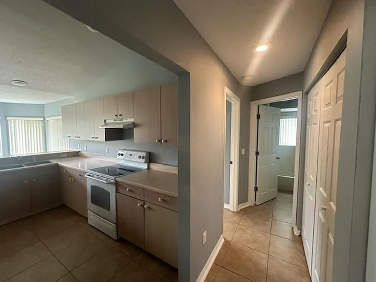 20 Palm Ln — Photo 27