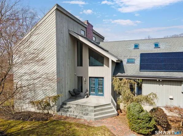 14 Fox Ridge, Guilford, CT 06437