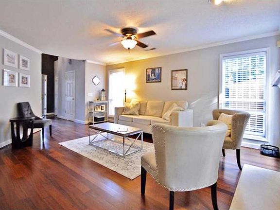 5th image of 6310 Glenbrook Dr