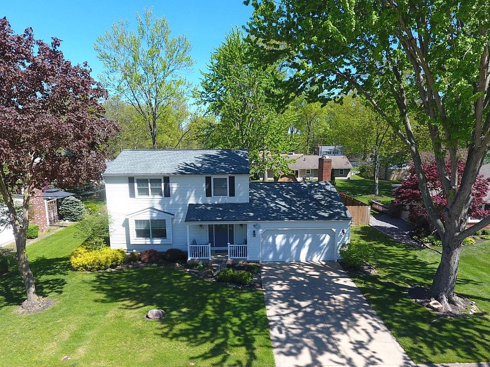 1st image of 4972 Woodview Dr
