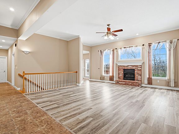 4th image of 4209 Grant Ln