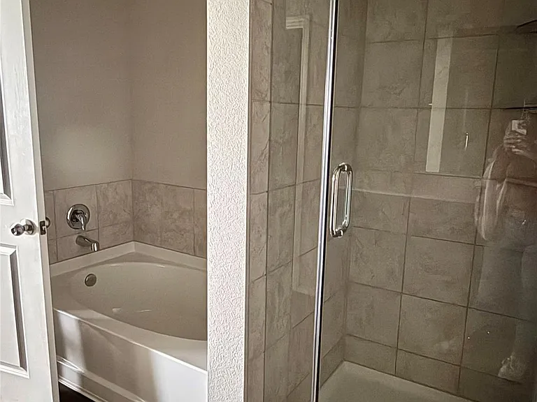 4406 Andorno Dr — Photo 14