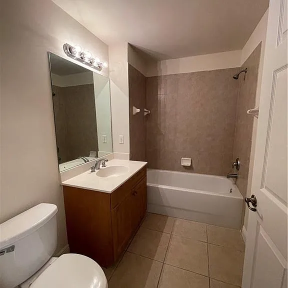3973 Pomodoro Cir #103 — Photo 7