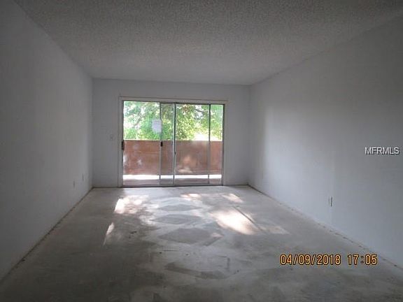 3rd image of 614 Kenwick 203 Cir