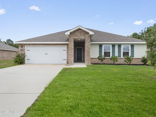 1004 Enclave Cir, Long Beach, MS 39560