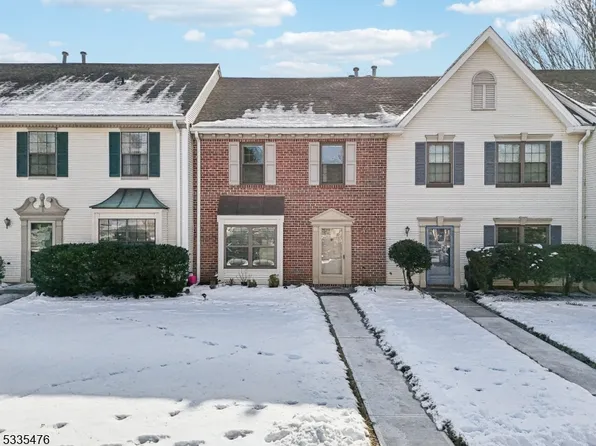 703 Brokaw Ct, Bridgewater Twp., NJ 08807