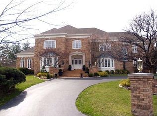 2708 Turnberry Park Ln, Saint Louis, MO