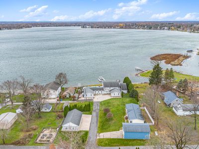 54600 Adams Ave, Eau Claire, MI, 49111