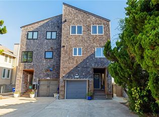 9724 12th View St, Norfolk, VA 23503