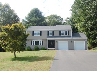 142 Deepwood Dr, Avon, CT 06001
