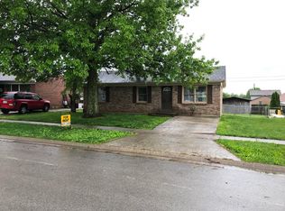 114 Powhatan Trl, Versailles, KY 40383
