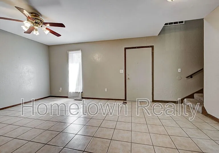 7301 Edenborough Dr — Photo 9