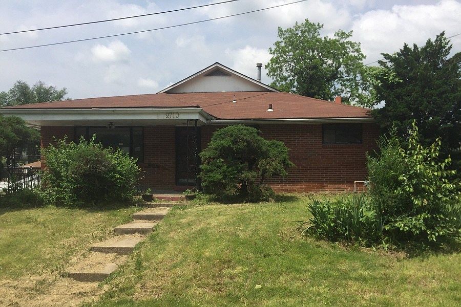 1st image of 2710 N 28th St