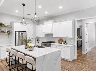 25812 Willow Ln, Escondido, CA 92026