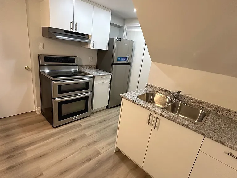 10 Ancon Rd #BASEMENT — Photo 6
