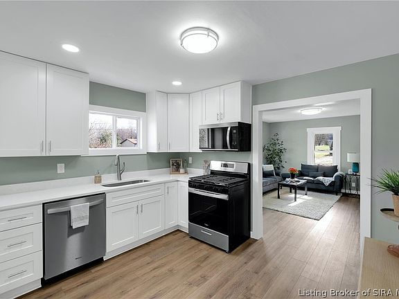 4th image of 779 Yenowine Lane