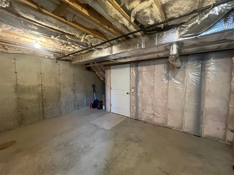 64 Bow St #1 — Photo 20