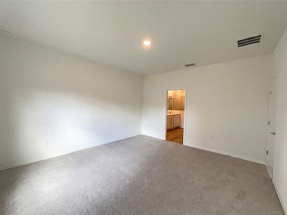 4th image of 19642 SW 82nd Loop