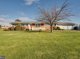 52 Crystal Cave Rd, Kutztown, PA 19530