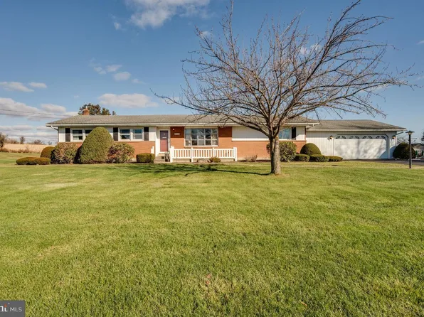 52 Crystal Cave Rd, Kutztown, PA 19530