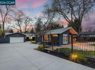 1079 W Holly Dr, Walnut Creek, CA 94598