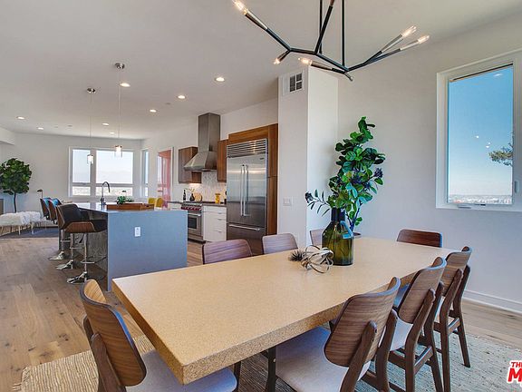 5th image of 1027 N White Knoll Dr #12