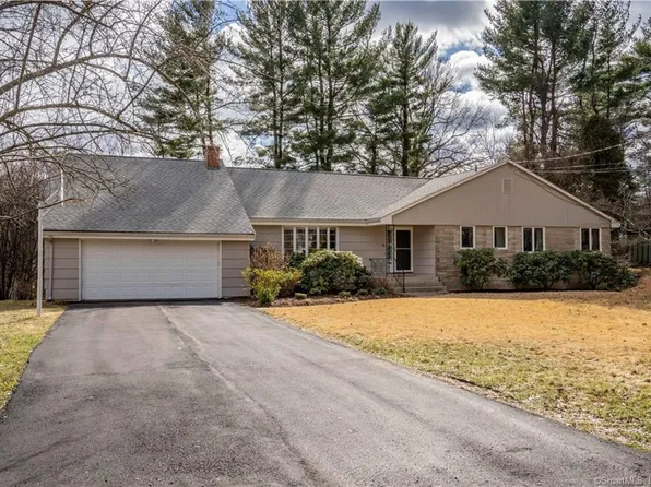 43 Kirkwood Road, West Hartford, CT 06117