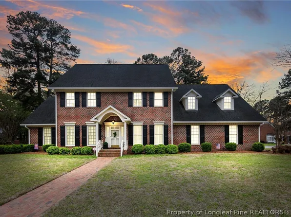 3525 Prestwick Dr, Fayetteville, NC 28303