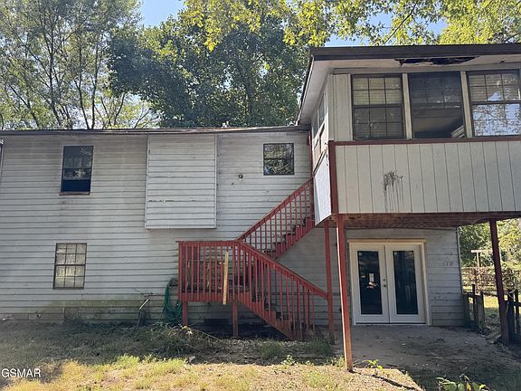 3rd image of 3719 Pollard Hill Way