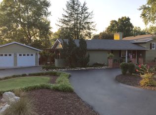 428 Berkeley Rd, Kingsport, TN 37660