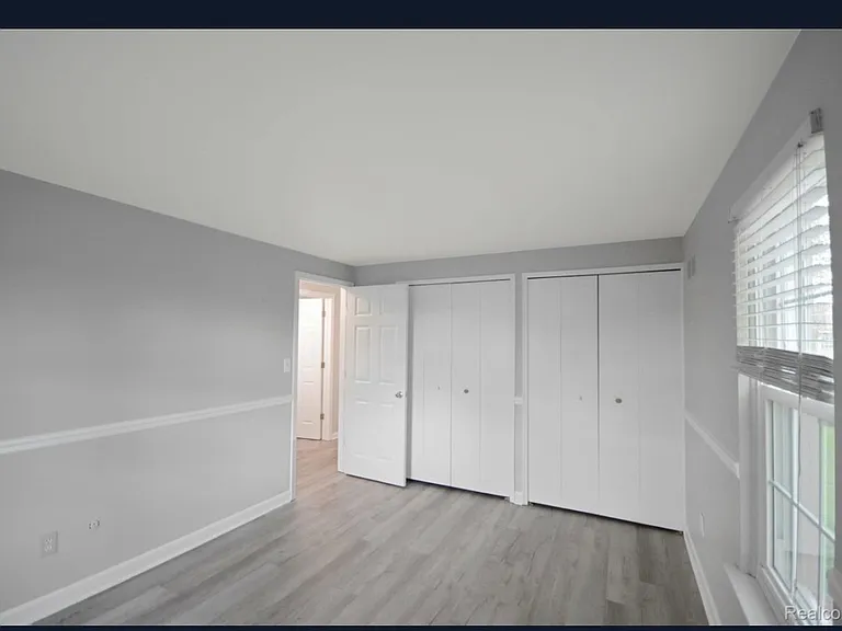 35274 Terrybrook Dr — Photo 19