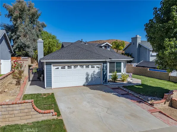 28433 Avion Cir, Castaic, CA 91384