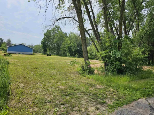 Elm St, Wautoma, WI 54982