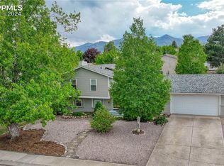 5246 Pinon Valley Rd, Colorado Springs, CO 80919