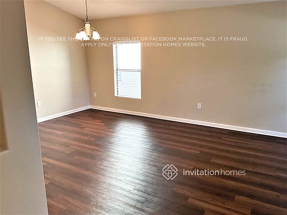 4th image of 1253 Hailey St